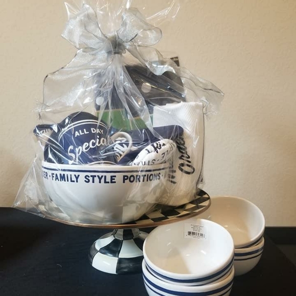 About Me - Picture 4 of 5